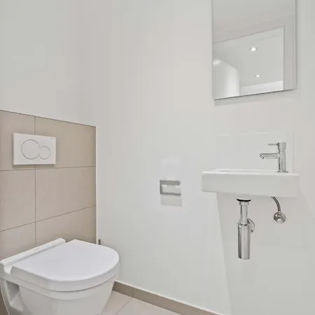 Modern 1-br With Balcony In Cessange Luxembourg