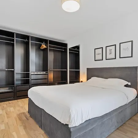 Modern 1-br With Balcony In Cessange Apartment *