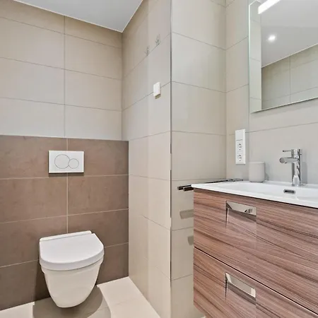 Modern 1-br With Balcony In Cessange * Luxembourg