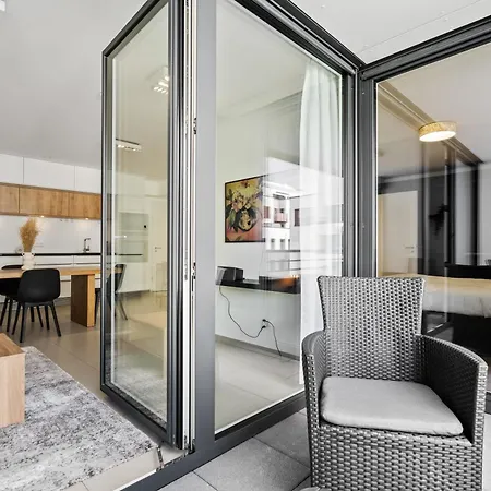 Modern 1-br With Balcony In Cessange Apartment Luxembourg
