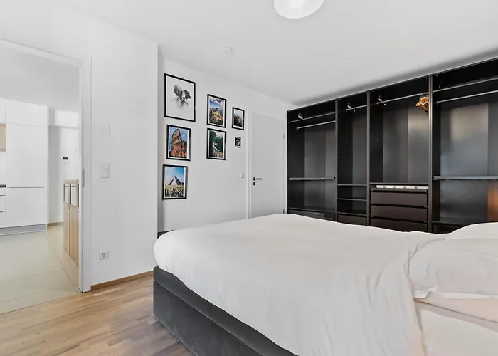 Modern 1-br With Balcony In Cessange Apartament *