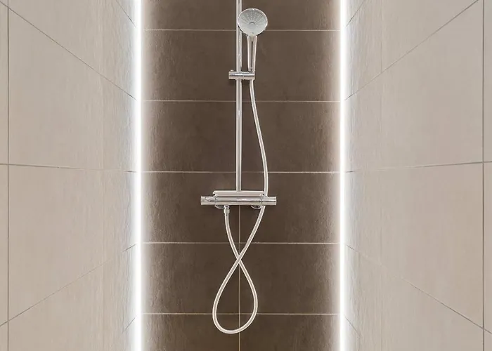 아파트 Modern 1-br With Balcony In Cessange